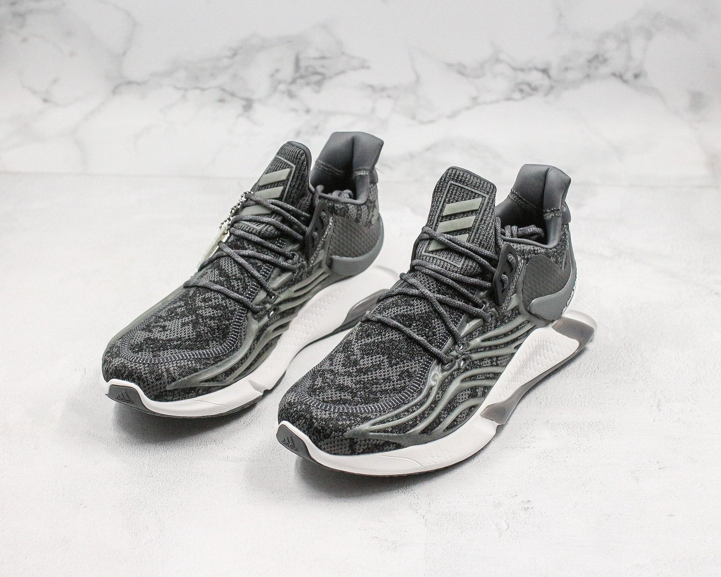 ADIDAS ALPHABOUNCE x YEEZY BOOST - GALVANIZED