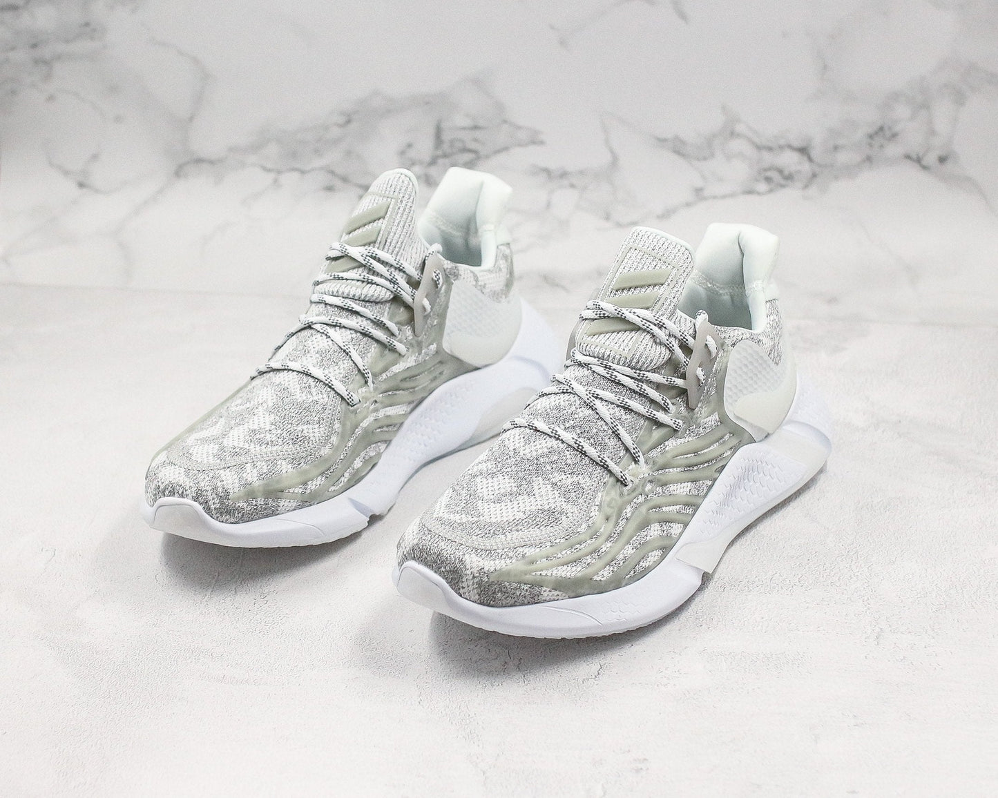 ADIDAS ALPHABOUNCE x YEEZY BOOST - WHITE SAND