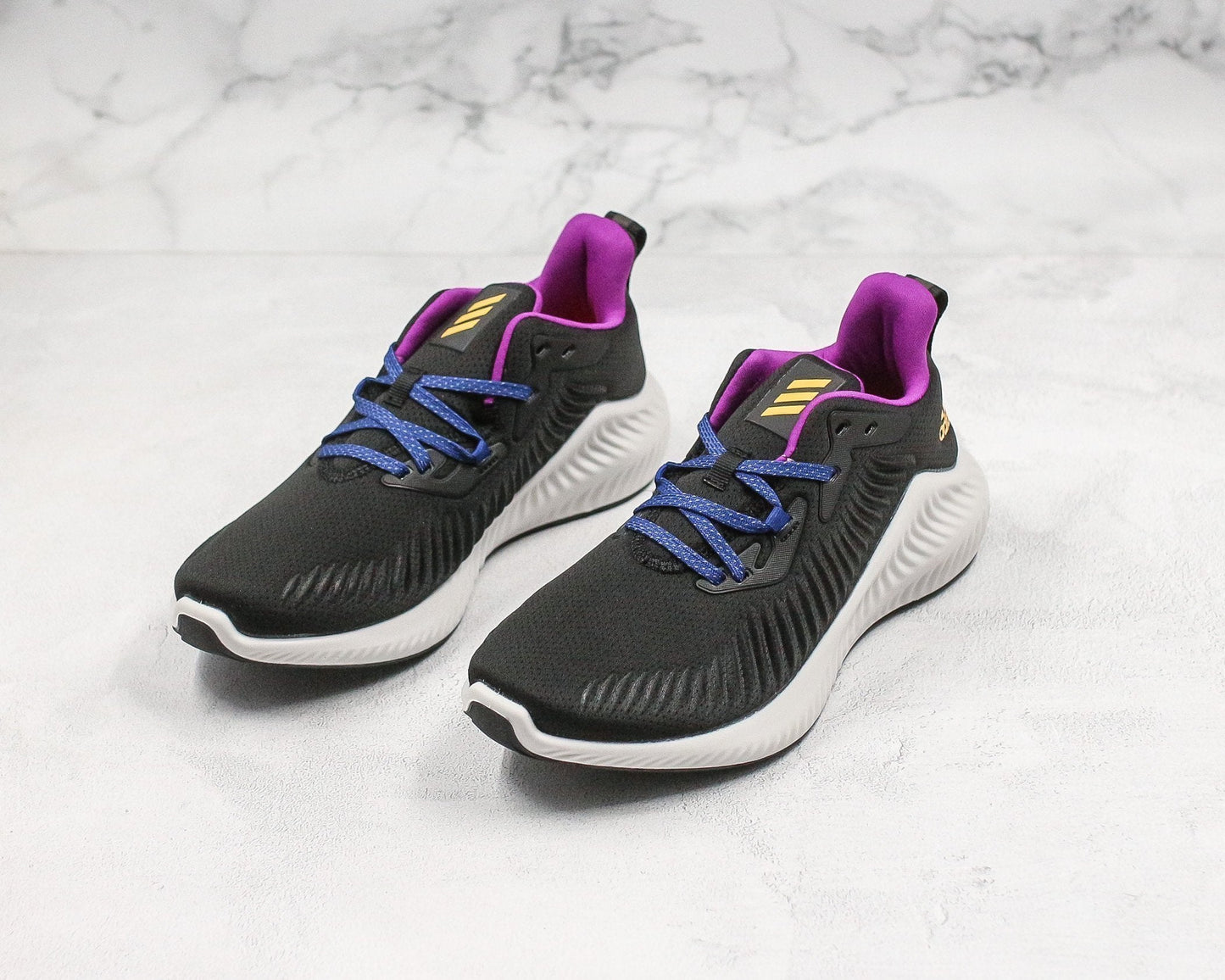 ADIDAS ALPHABOUNCE - NEBULA