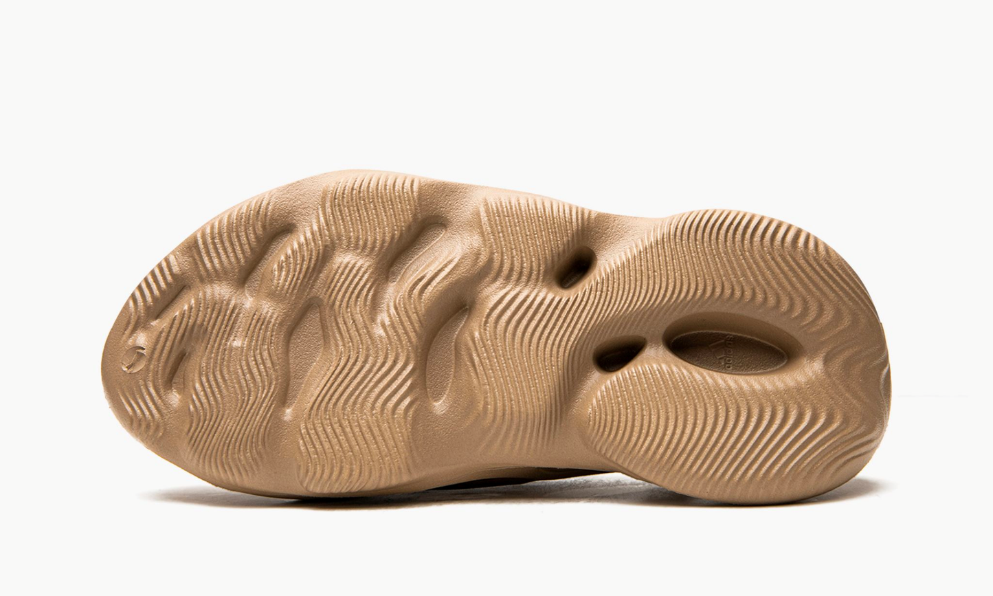 YEEZY FOAM RUNNER