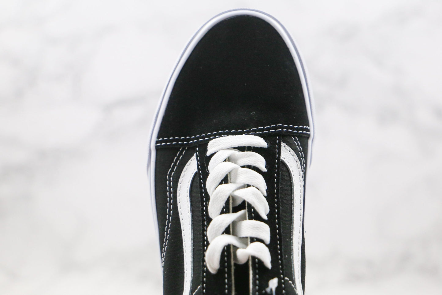 VANS - BLACK