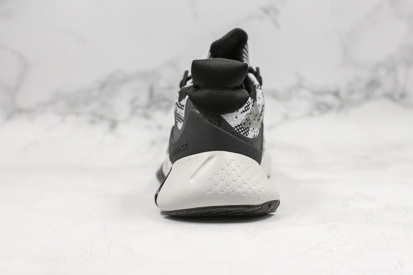 ADIDAS ALPHABOUNCE x YEEZY BOOST - LIZARD