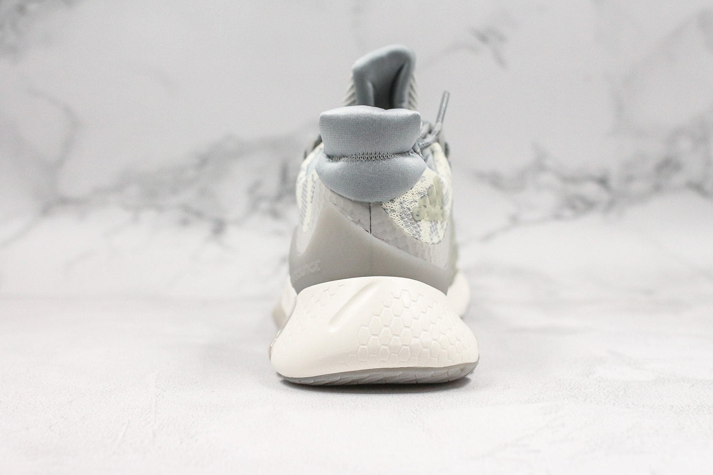 ADIDAS ALPHABOUNCE x YEEZY BOOST - TUNDRA