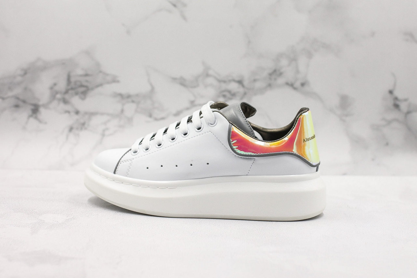 ALEXANDER MCQUEEN OVERSIZED SNEAKER