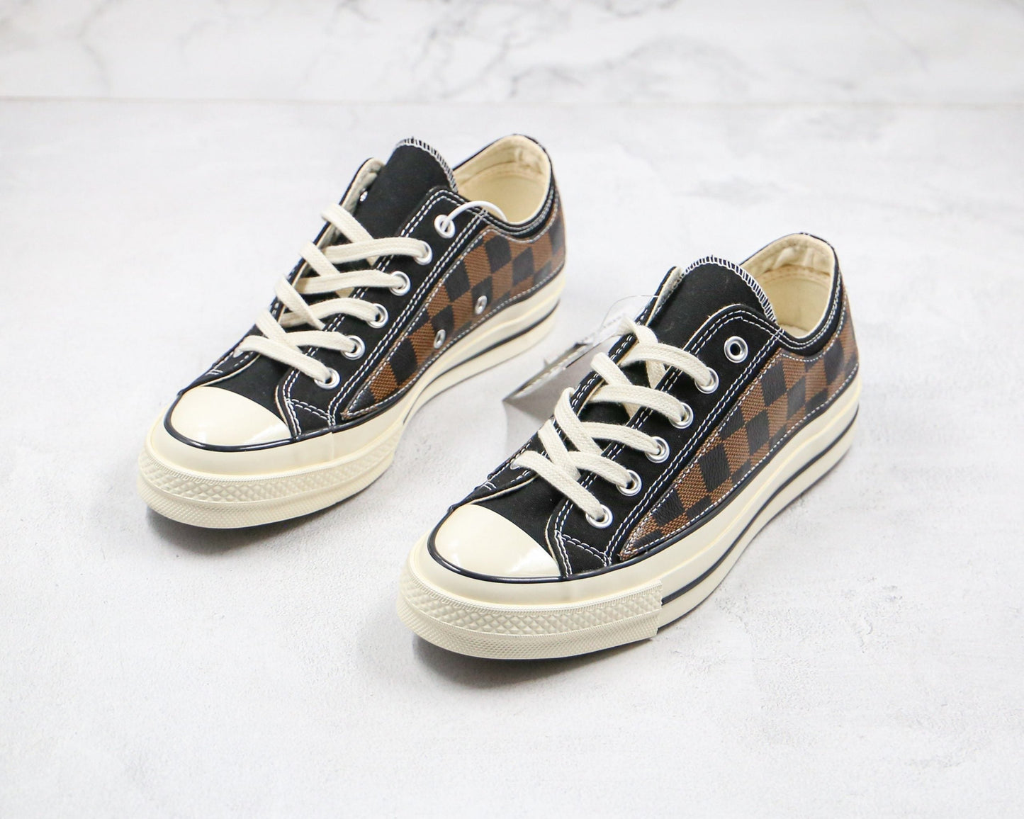 Converse X Louis Vuitton  Chuck