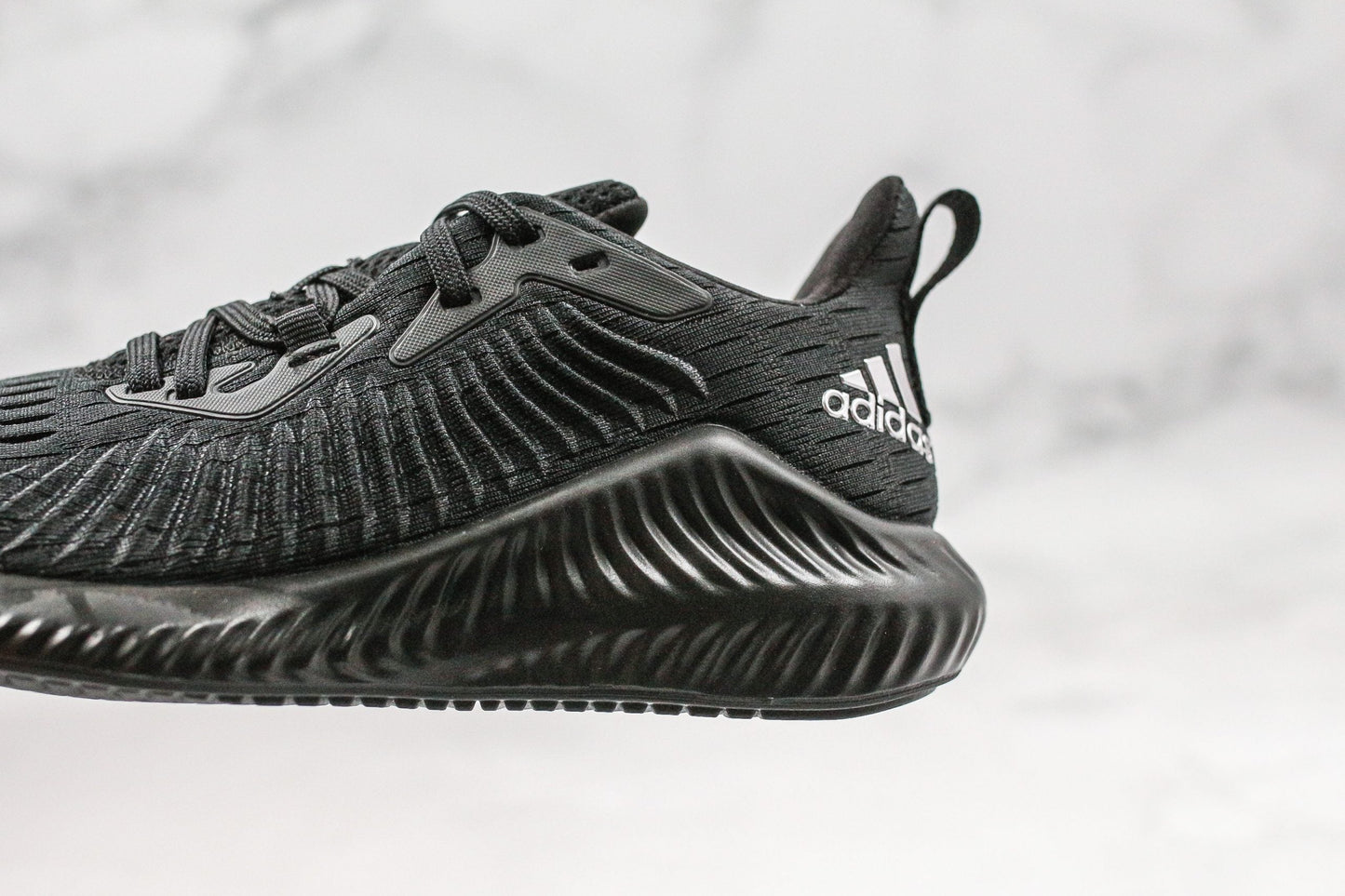 ADIDAS ALPHABOUNCE - ALL BLACK